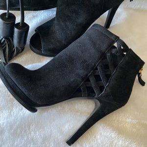 ✨🔥Nine West Genuine Suede Peeptoe Ankle Boots with ASOS Crossbody